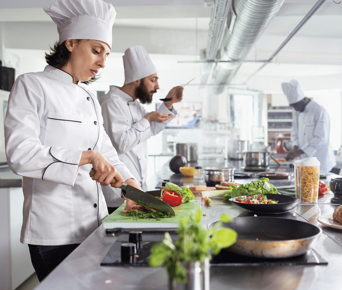 Culinary education and practical cooking training for aspiring chefs